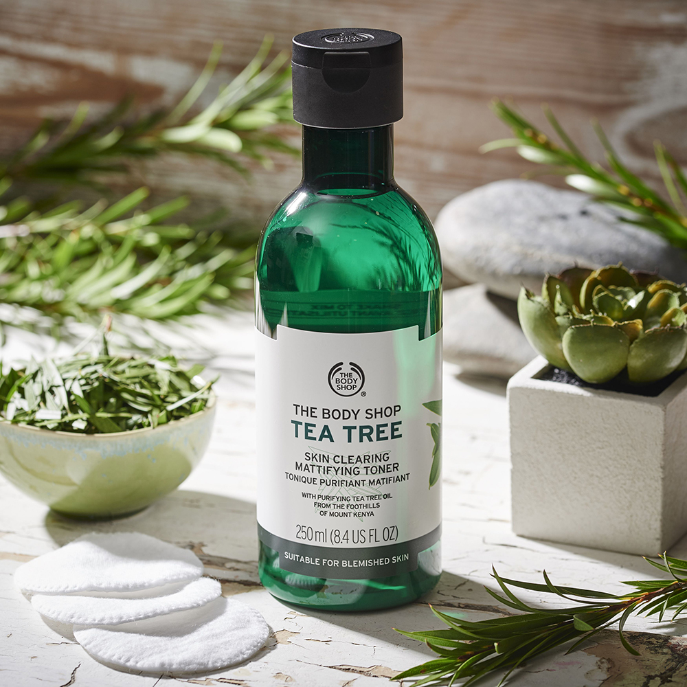 تونر مات کننده پوست Tea Tree بادی شاپ