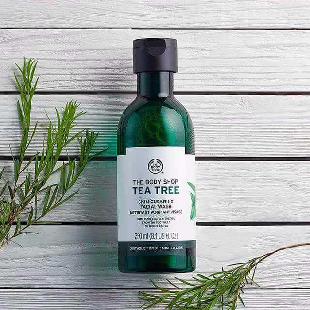 ژل شستشو پوست چرب Tea Tree بادی شاپ